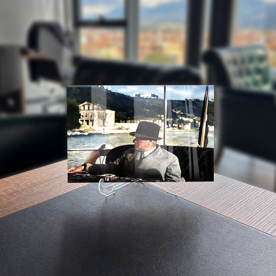Atatürk 194 cam tablo, şık tasarım, yüksek kaliteli cam, UV baskı ile özgünlük.