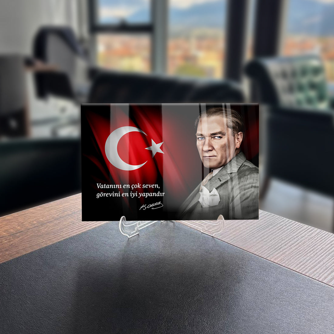 Atatürk 148 Cam Tablo with Turkish flag and inspirational quote, showcasing high-quality glass design.