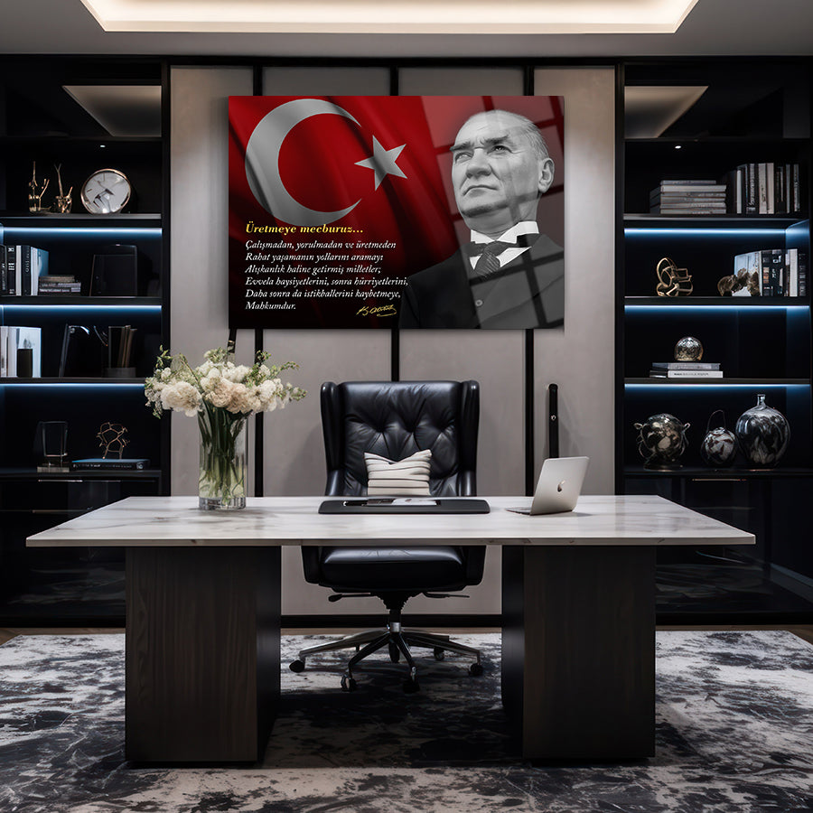 Atatürk 259 Cam Tablo, şık ofis dekoru için modern ve dayanıklı tasarım, yüksek kaliteli cam yapımı.