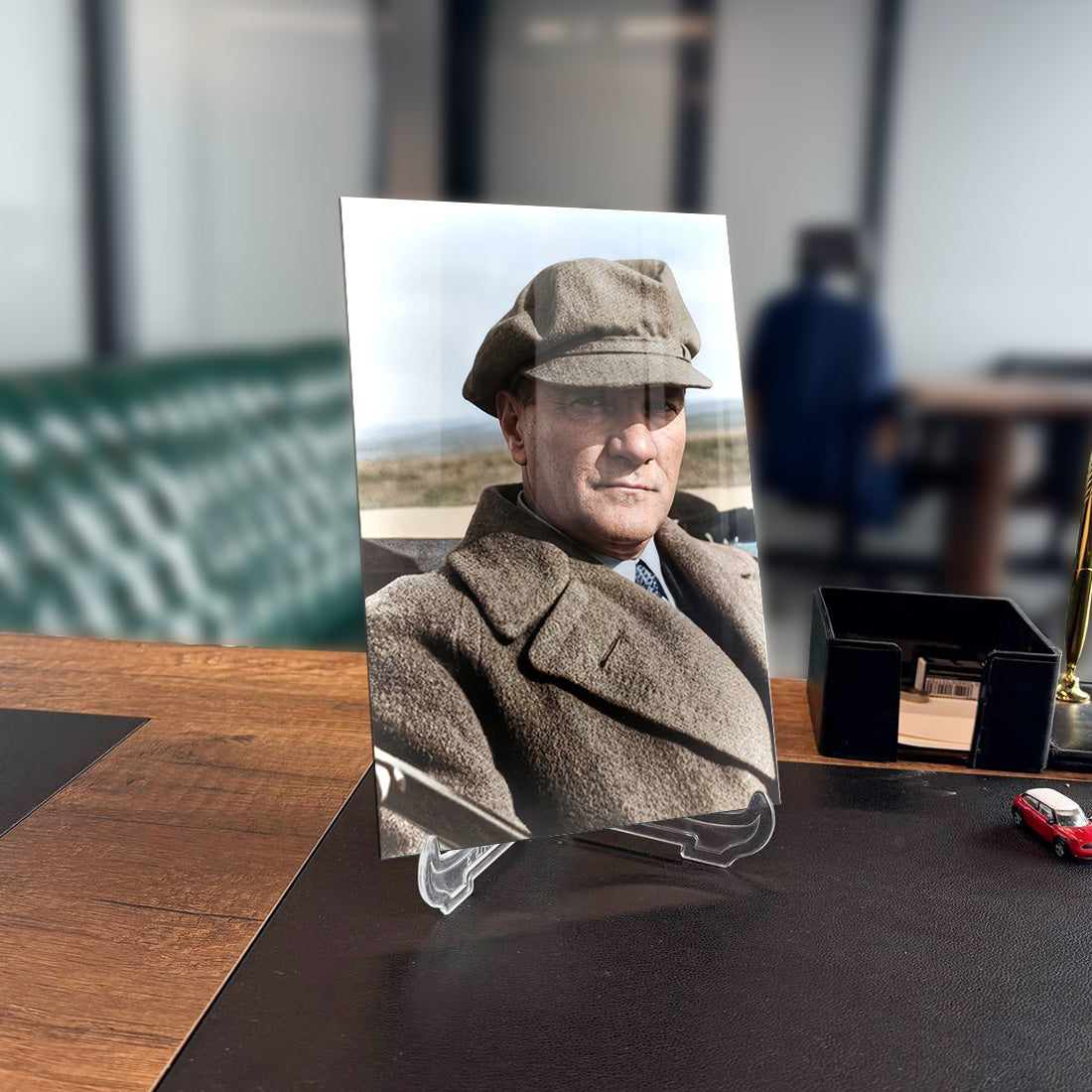 Atatürk 520 Cam Tablo