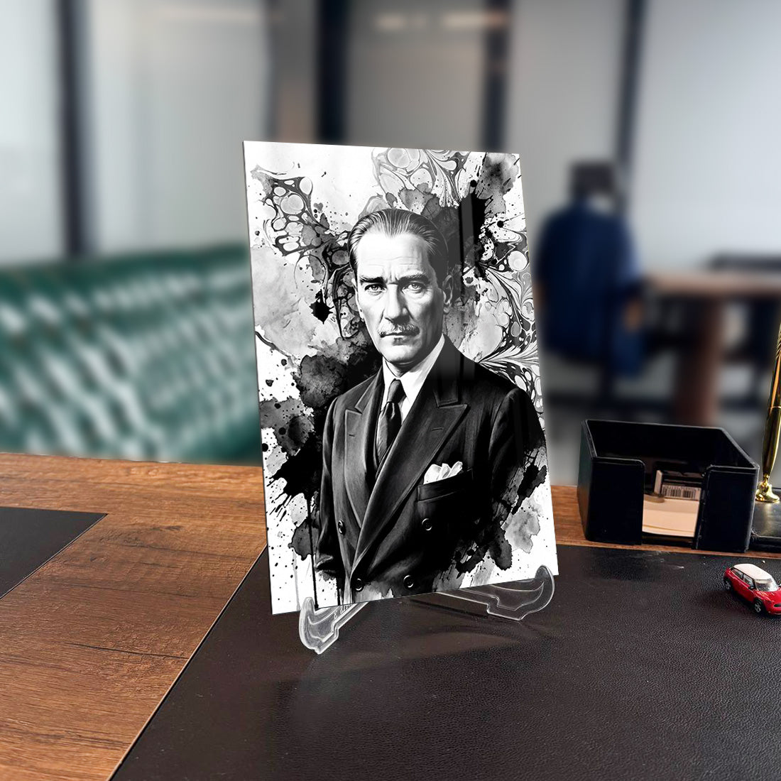 Atatürk Ebru Sanatı Mürekkep Efektli Portre Cam Tablo | SRD Concept