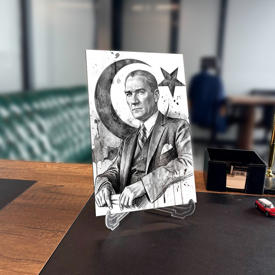 Ay Yıldız Temalı Atatürk Karakalem Cam Tablo | SRD Concept