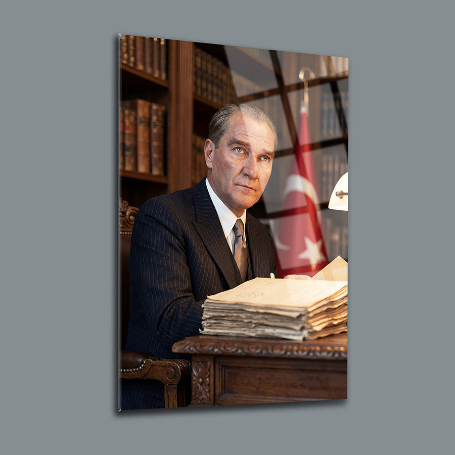 Atatürk Portresi Kütüphane Temalı Cam Tablo | SRD Concept