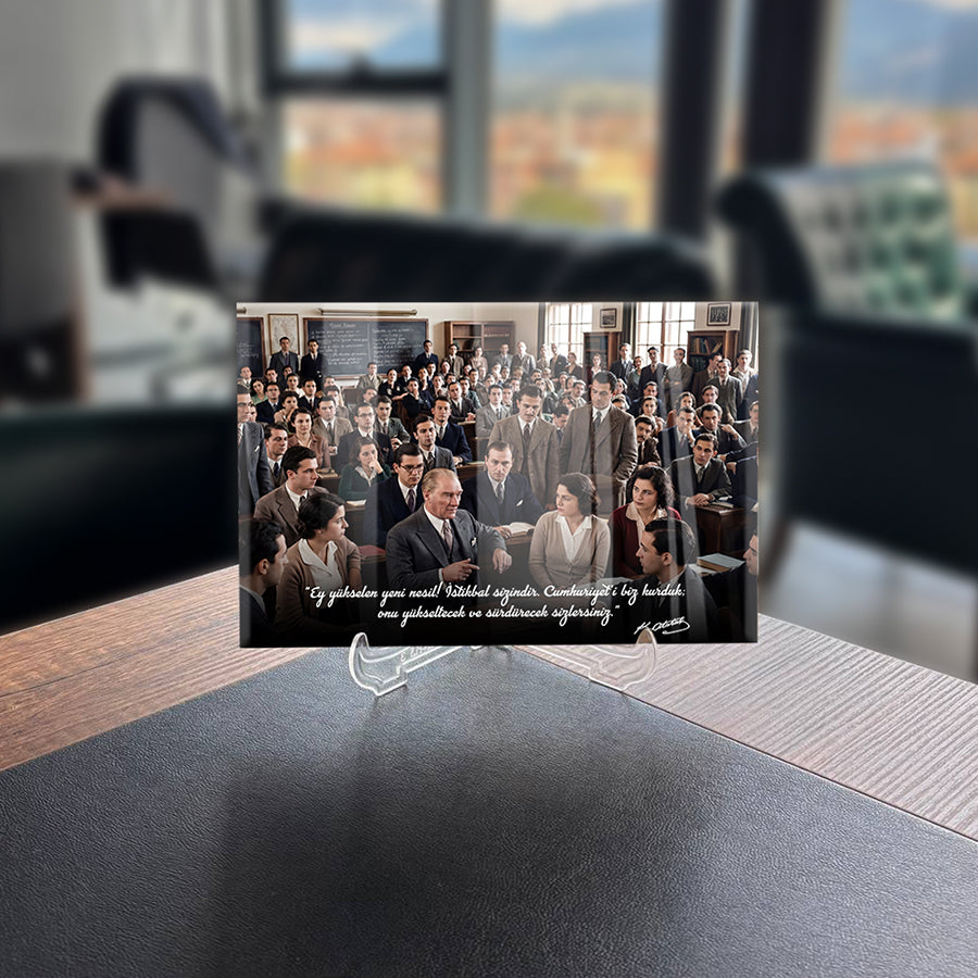 Atatürk Gençlik İstikbal Sizindir Sözlü Cam Tablo | SRD Concept