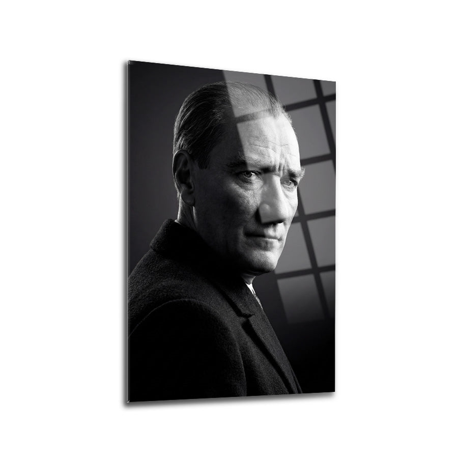 Atatürk Siyah Beyaz Klasik Portre Cam Tablo | SRD Concept