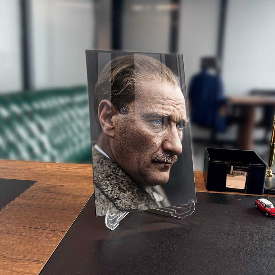 Atatürk YZ 555 Cam Tablo