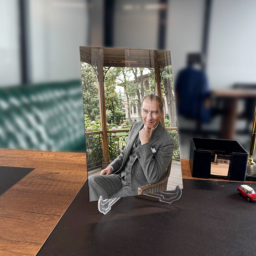 Atatürk YZ 556 Cam Tablo