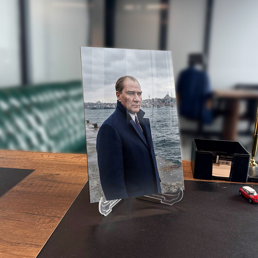 Atatürk YZ 570 Cam Tablo