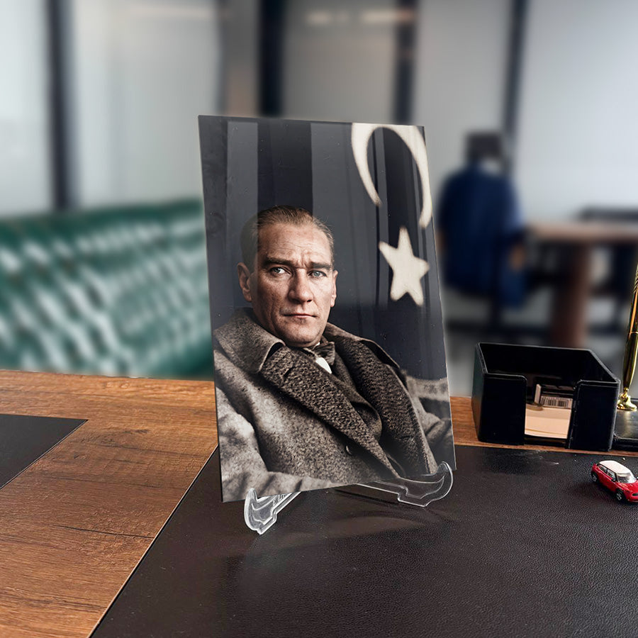 Atatürk 551 Cam Tablo